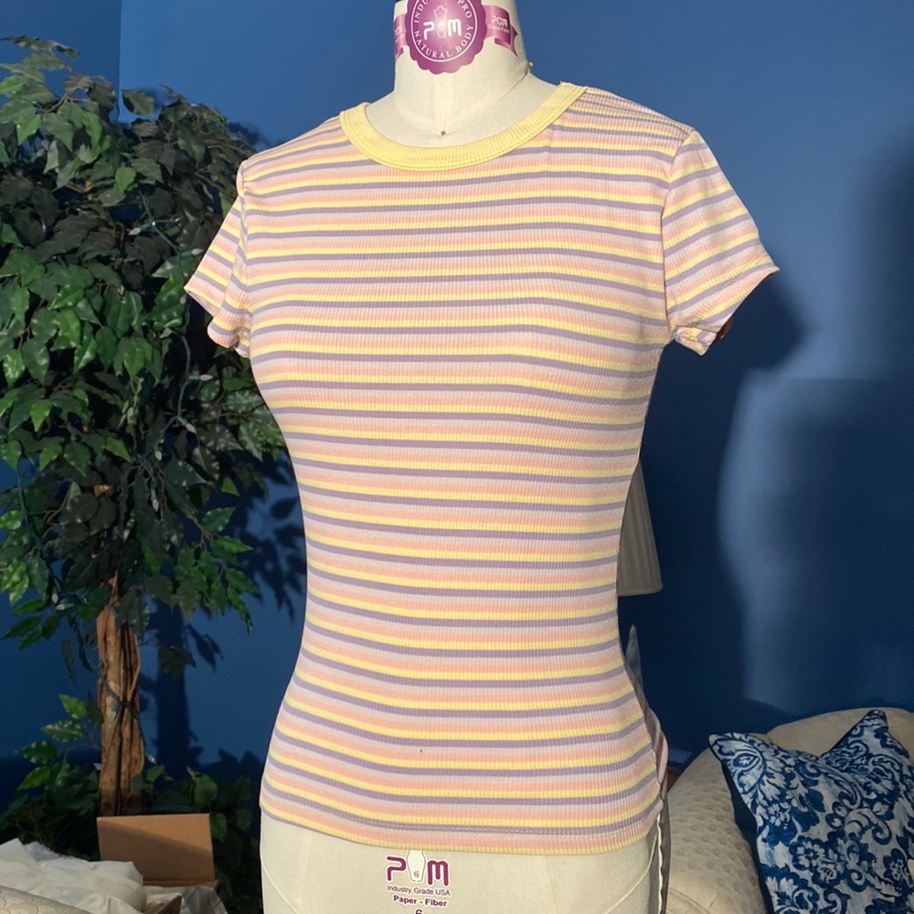 NWT Rue 21 sz M fitted Striped shirt